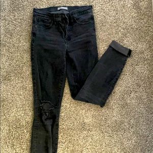 Madewell distressed 9” high rise skinny jeans 👖